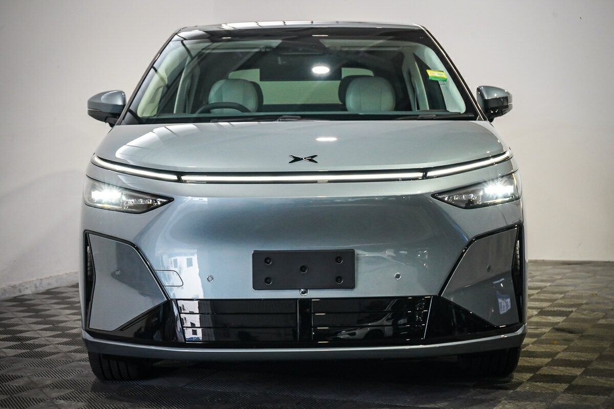 Xpeng X9 image 3