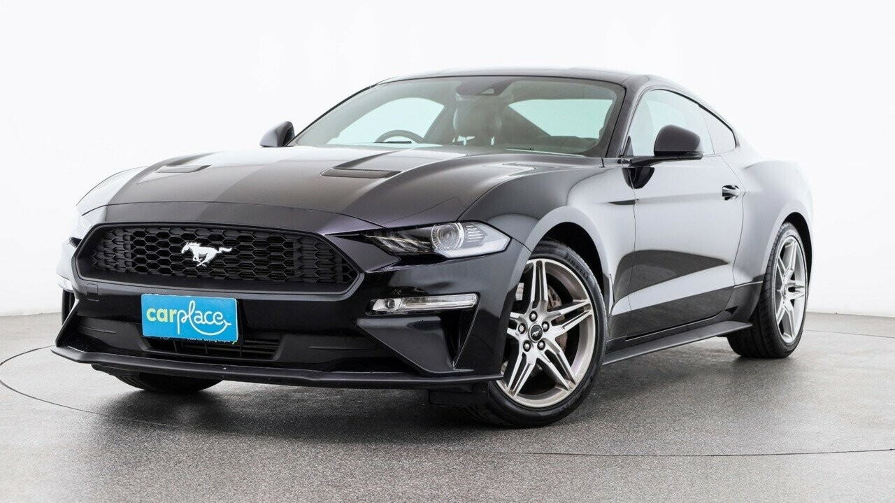 Ford Mustang image 1