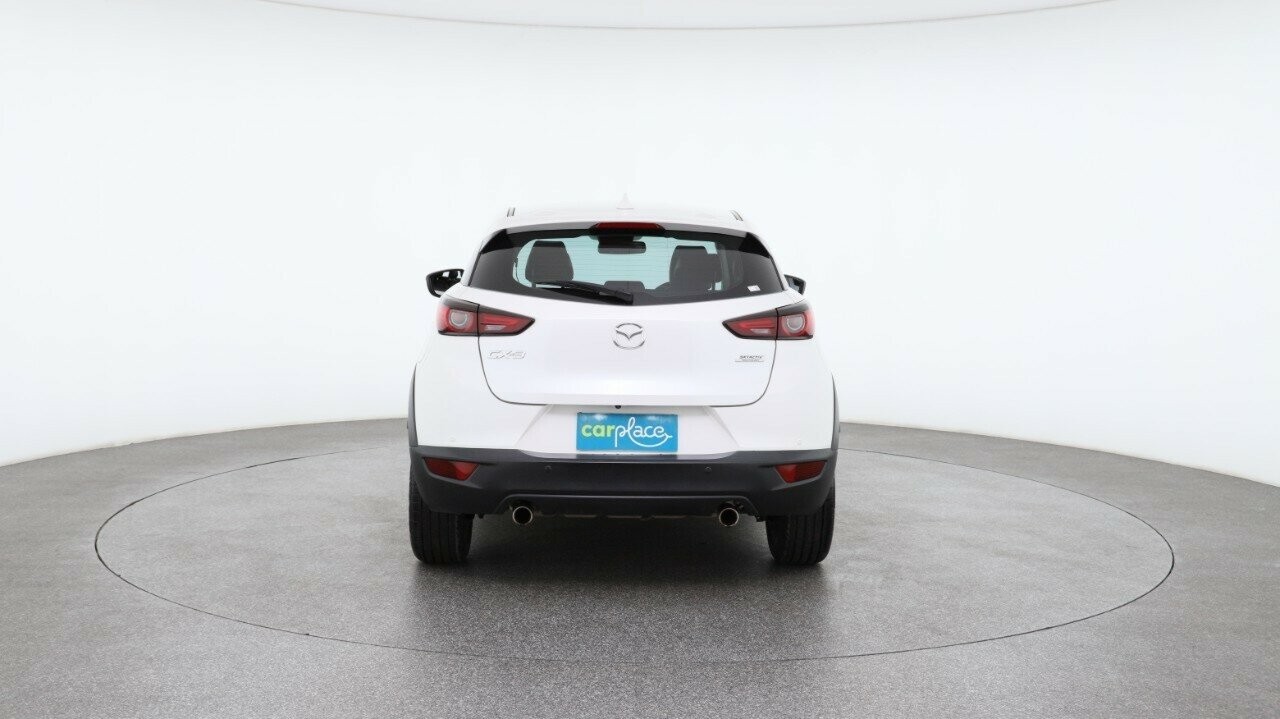 Mazda Cx-3 image 2