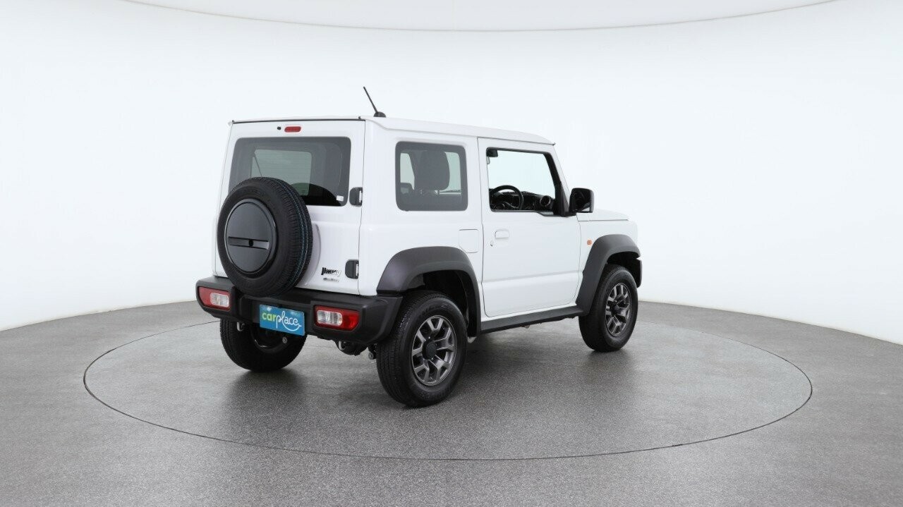 Suzuki Jimny image 3