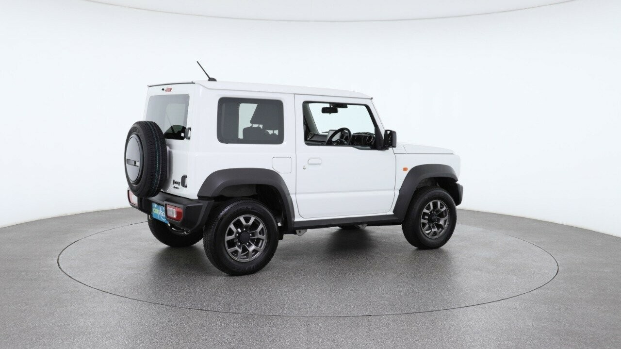 Suzuki Jimny image 4