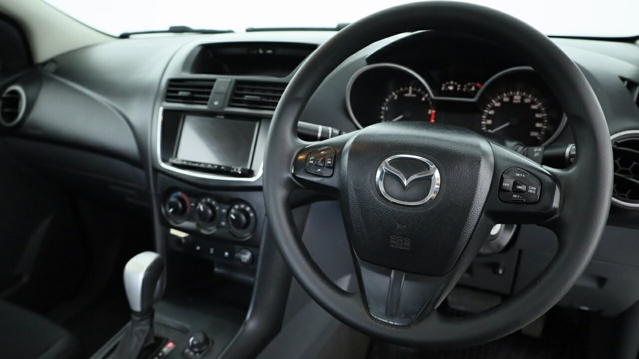 Mazda Bt-50 image 4