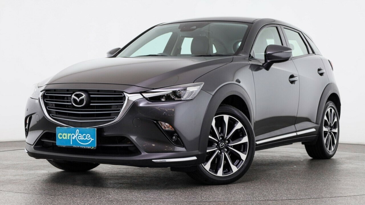 Mazda Cx-3 image 1