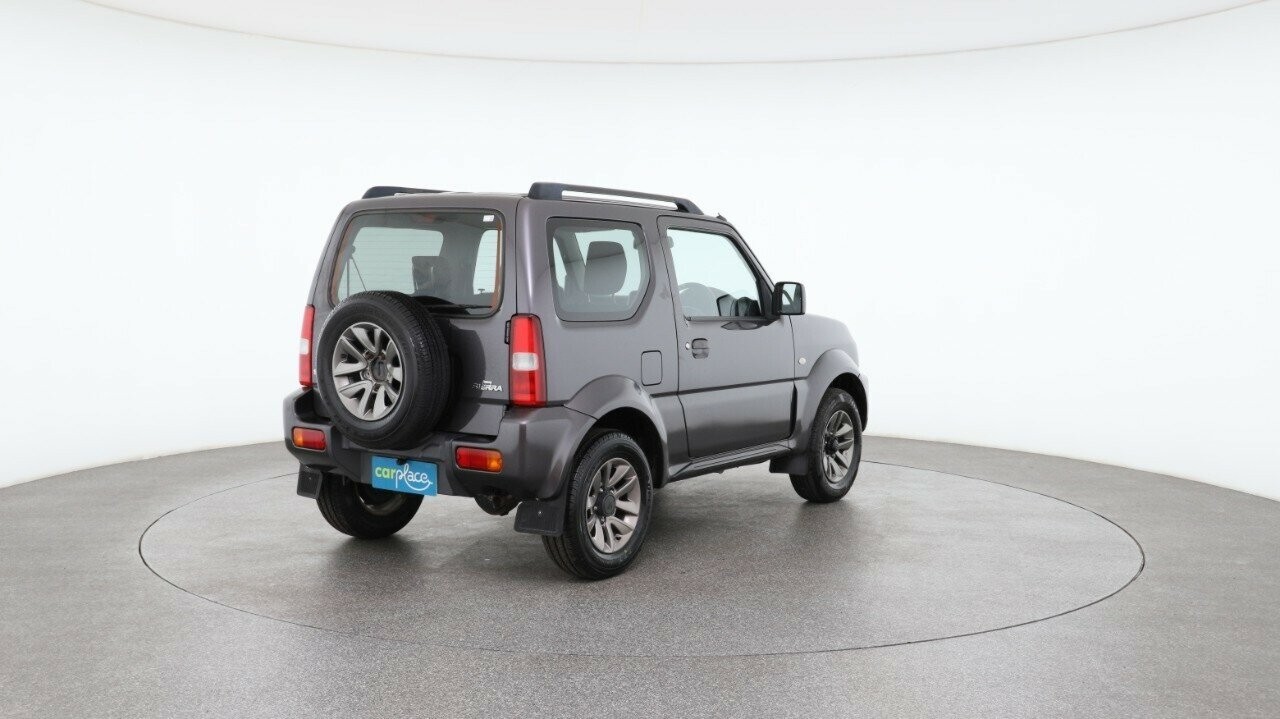 Suzuki Jimny image 4