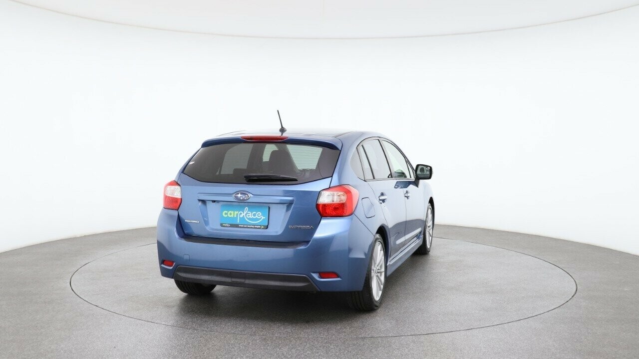 Subaru Impreza image 3