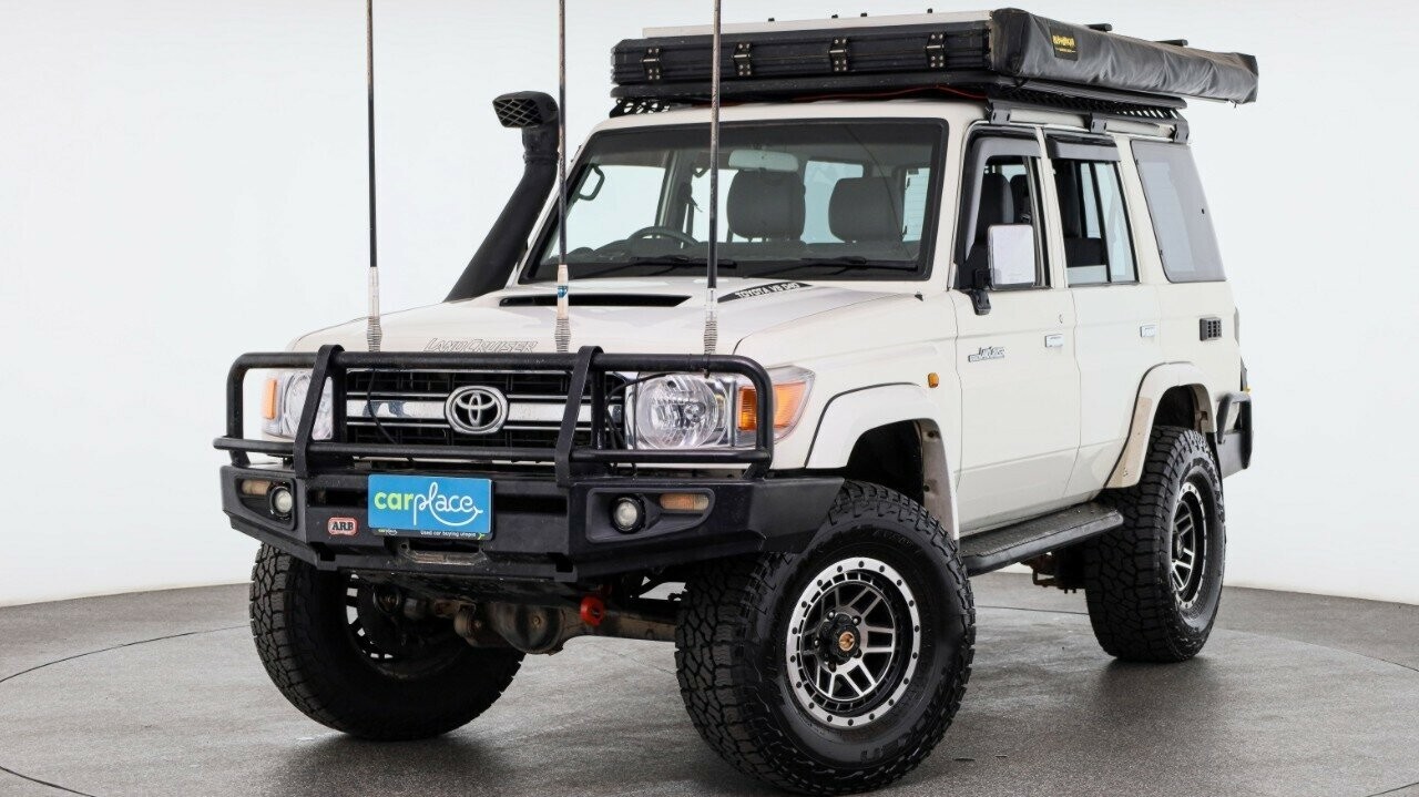 Toyota Landcruiser image 1