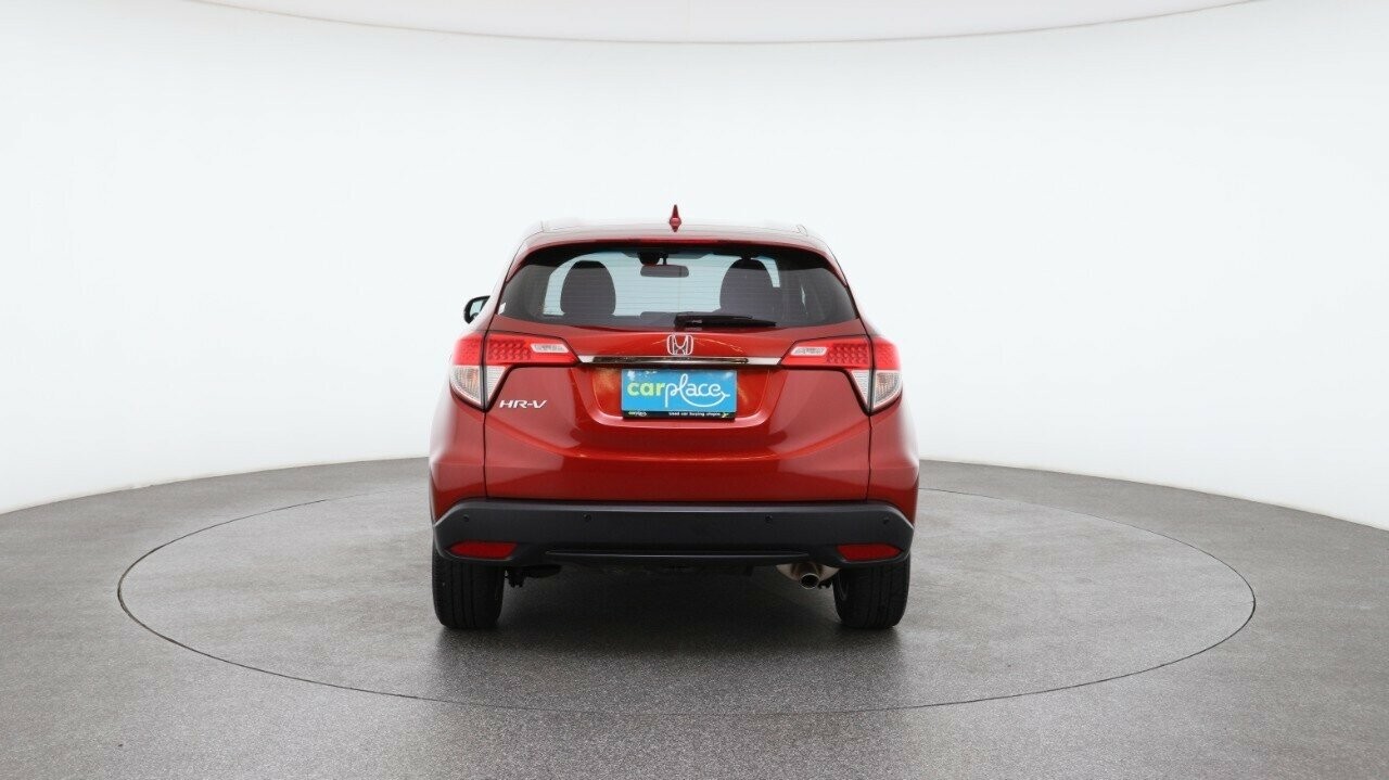 Honda Hr-v image 2