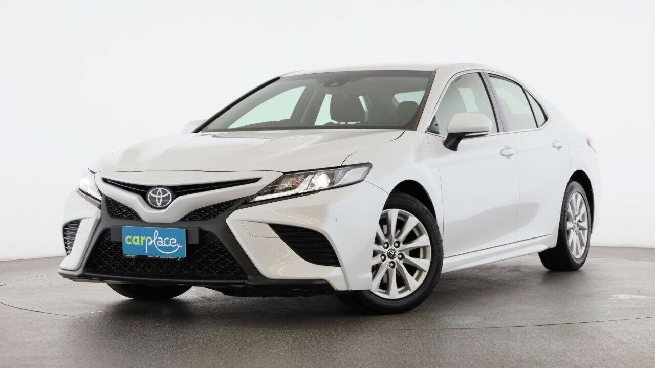 Toyota Camry image 1