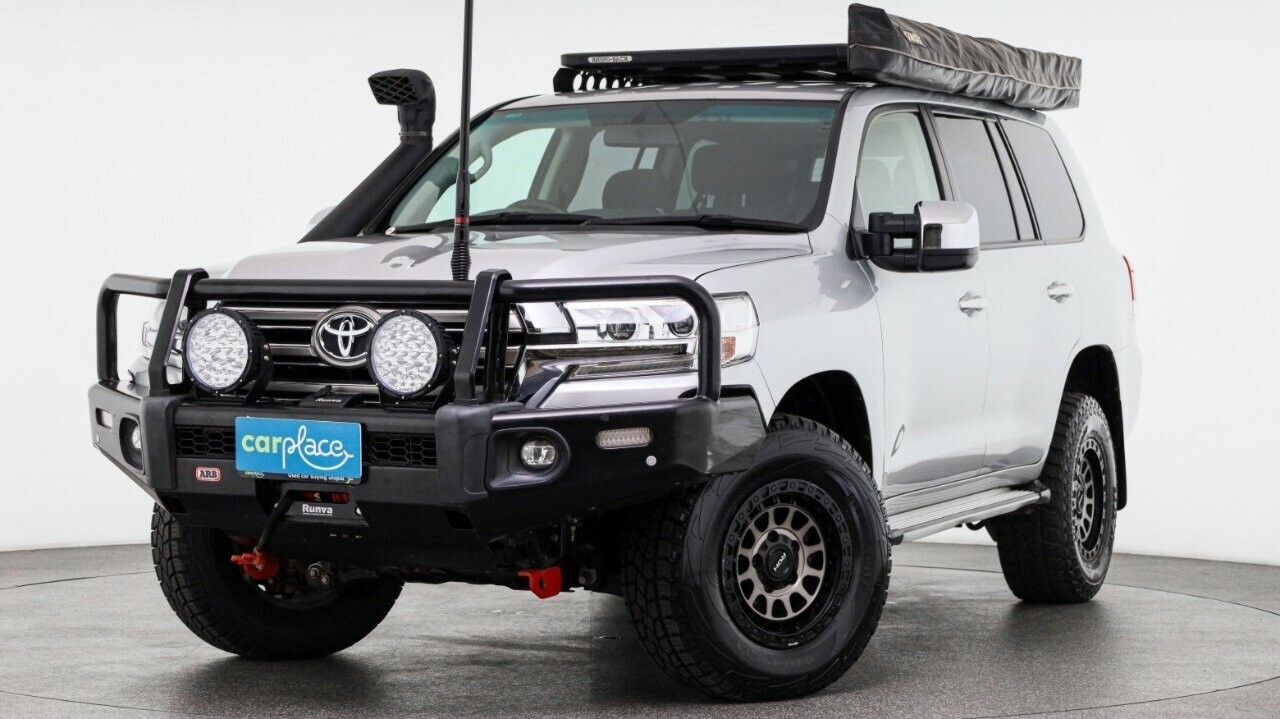 Toyota Landcruiser image 1