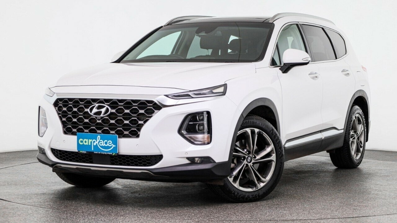 Hyundai Santa Fe image 1