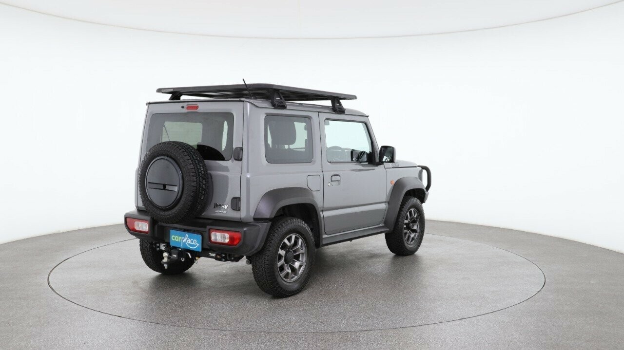 Suzuki Jimny image 4