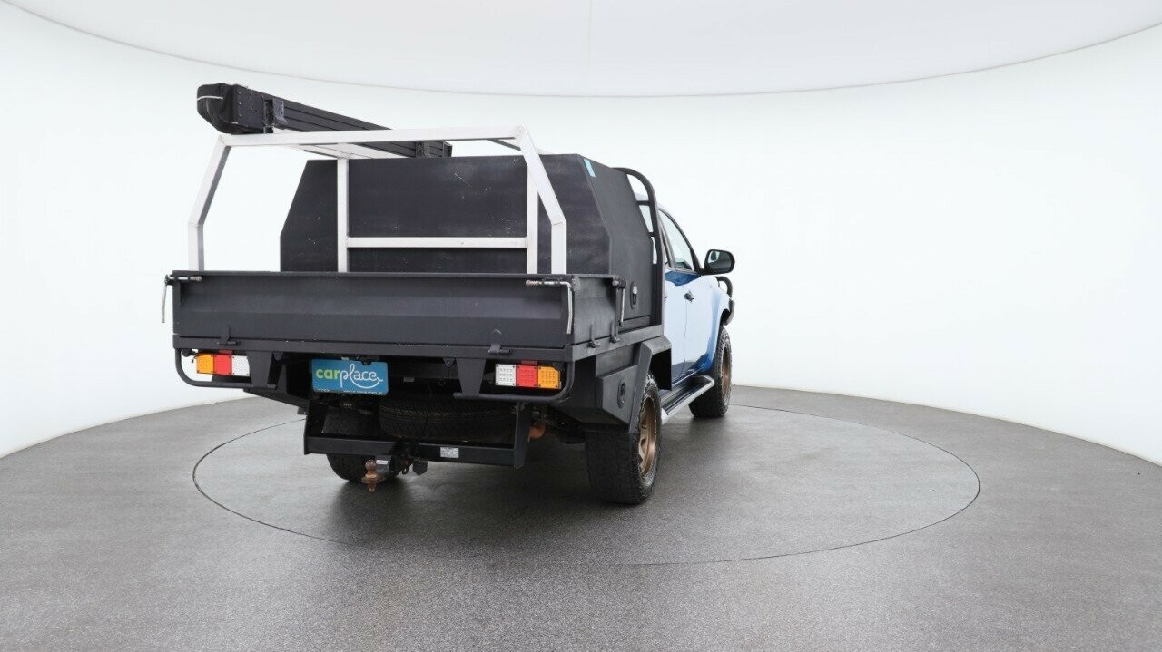 Mitsubishi Triton image 3