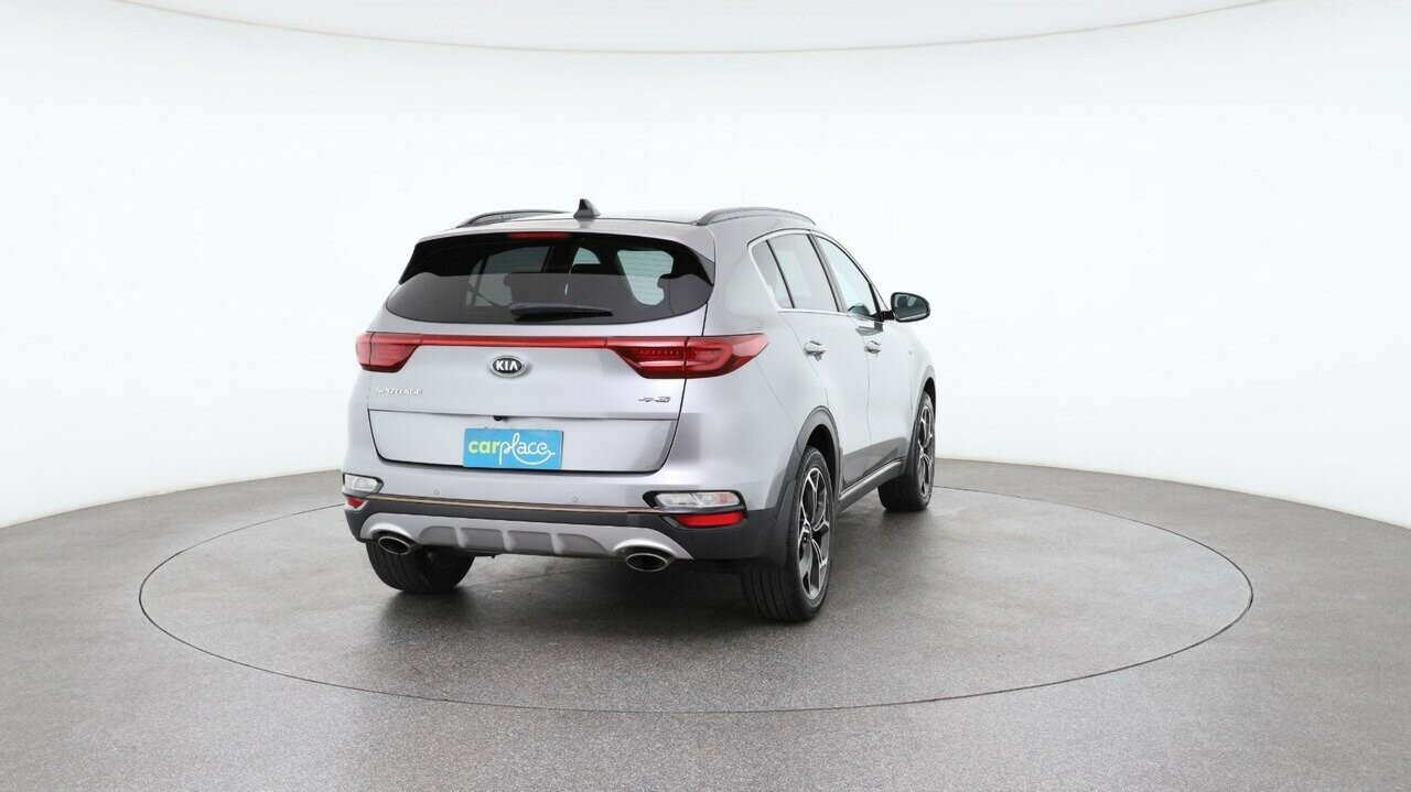 Kia Sportage image 3