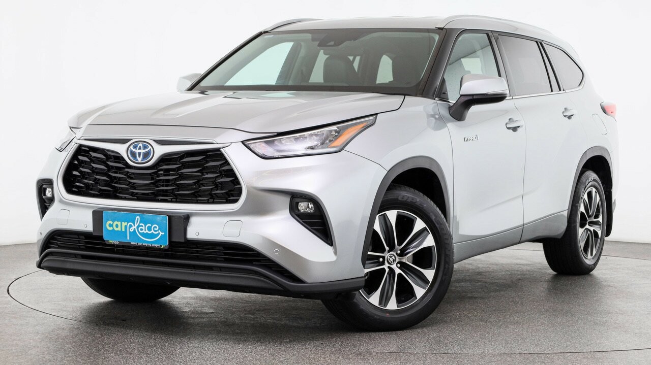 Toyota Kluger image 1