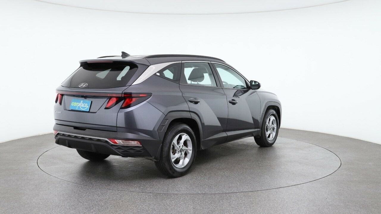 Hyundai Tucson image 4