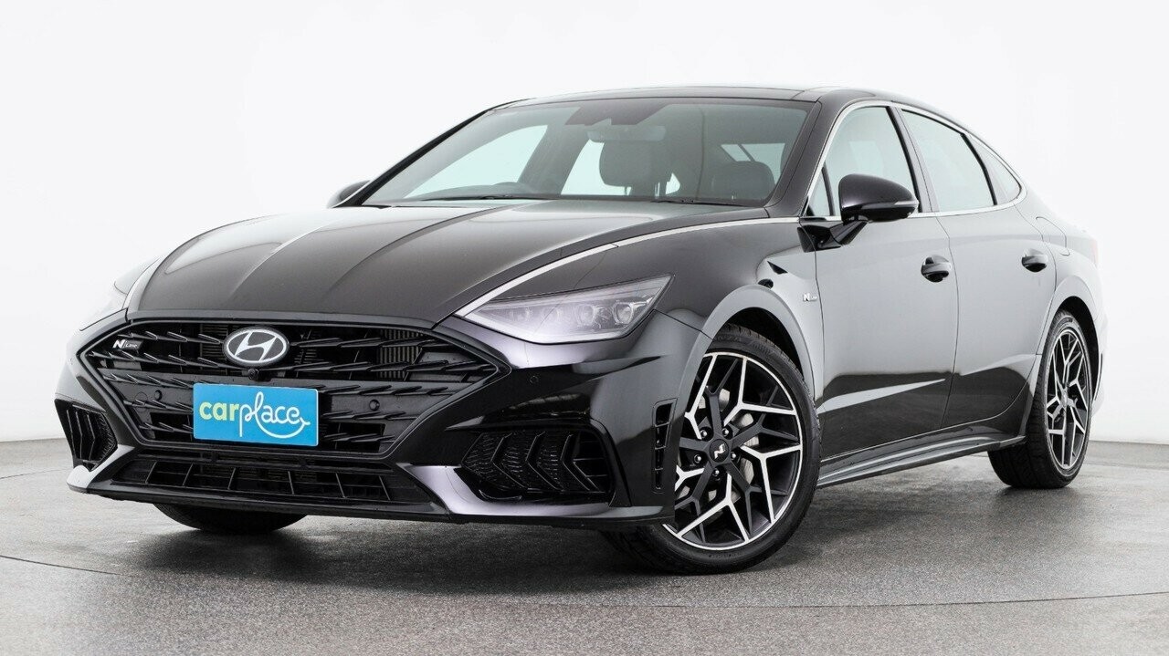Hyundai Sonata image 1