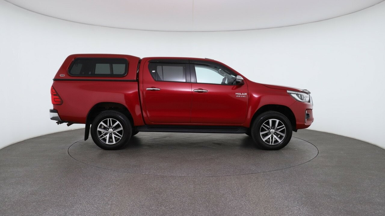 Toyota Hilux image 3