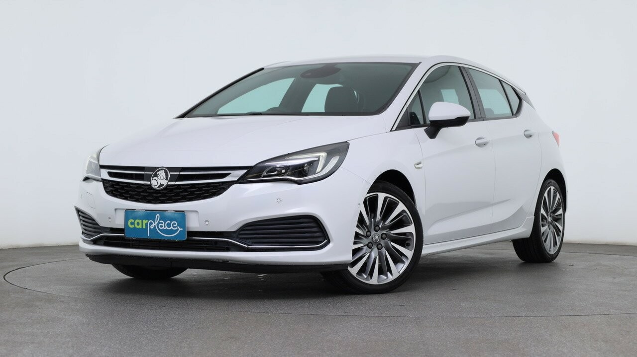 Holden Astra image 1
