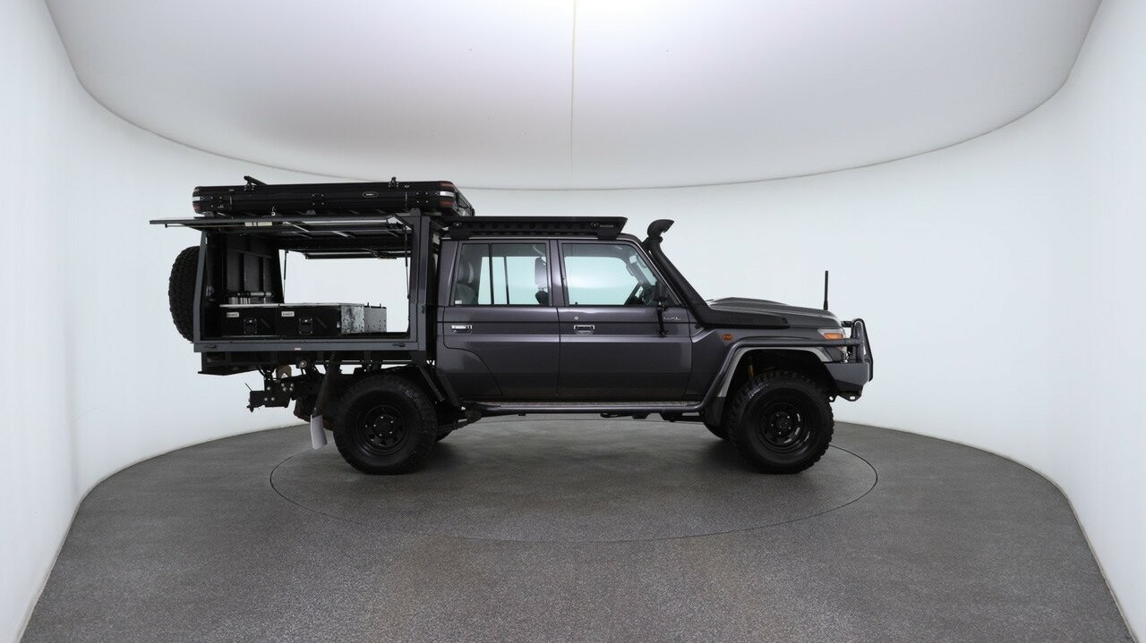 Toyota Landcruiser image 4