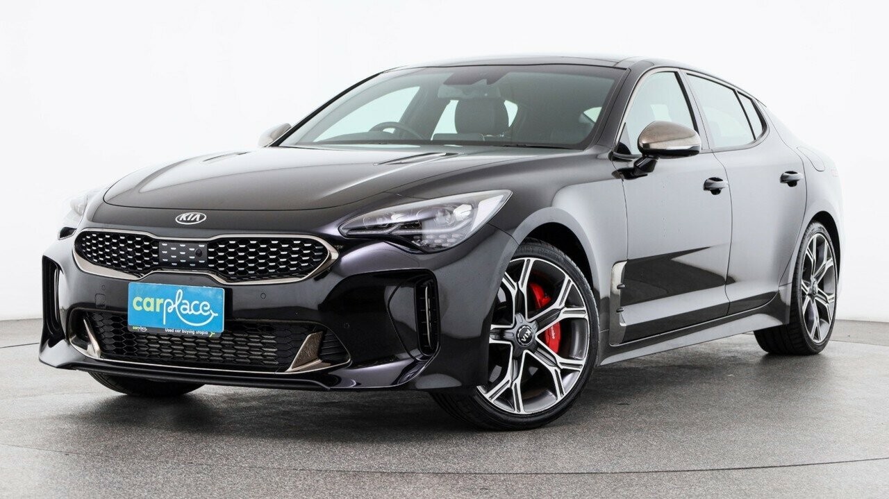 Kia Stinger image 1