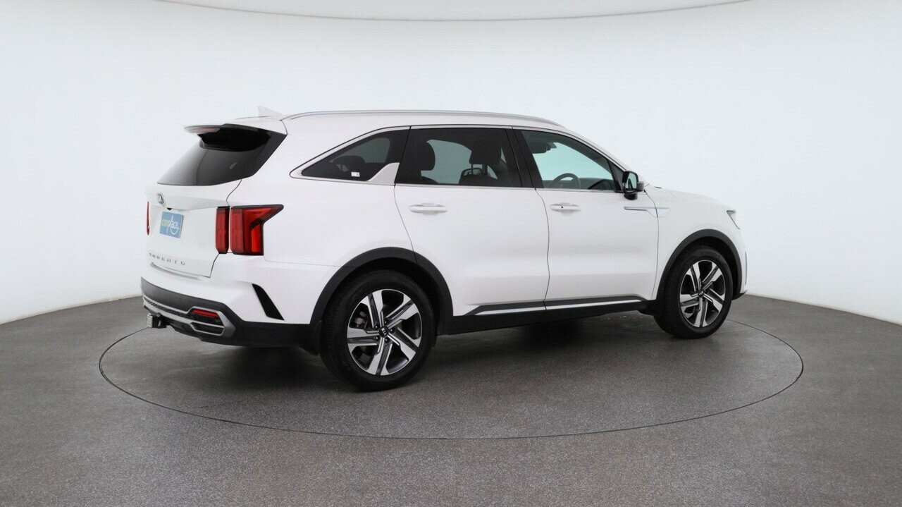 Kia Sorento image 4