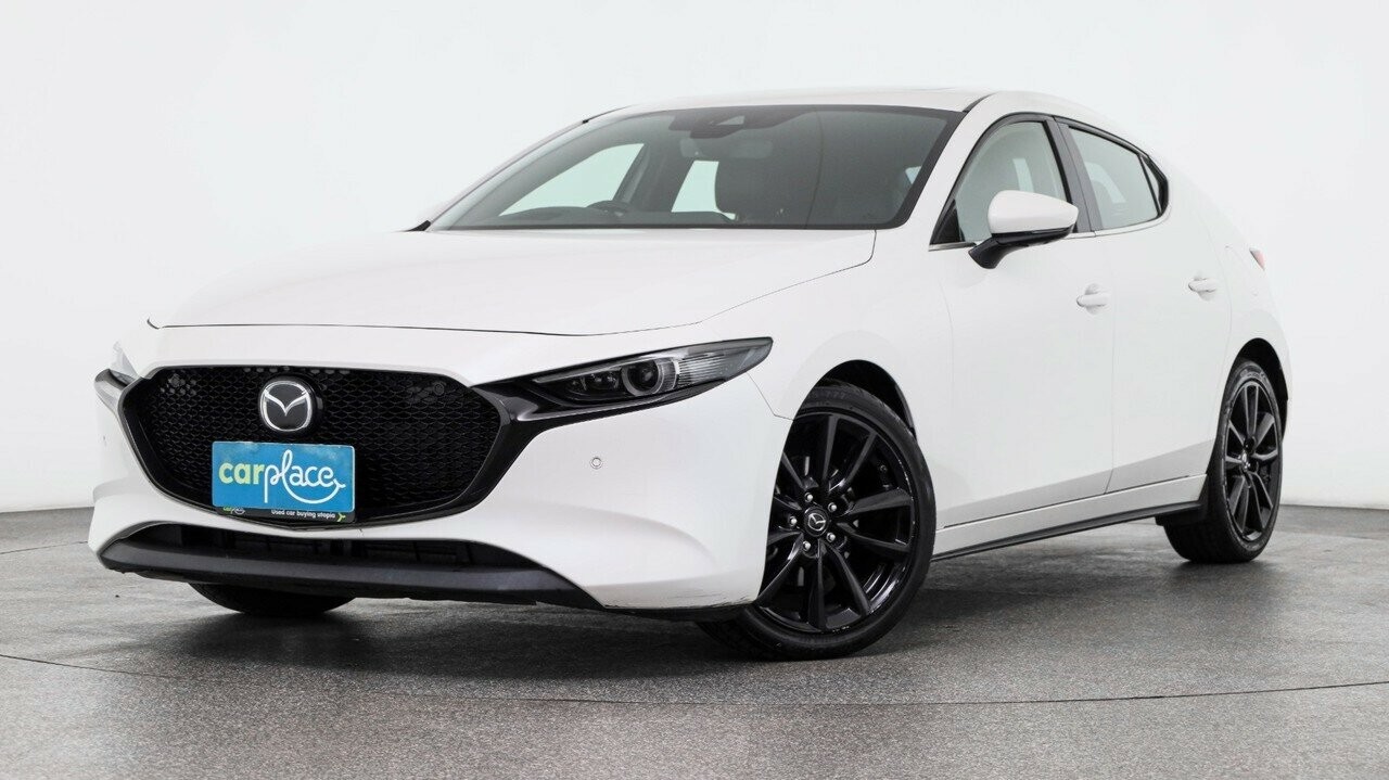 Mazda 3 image 1