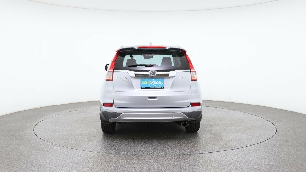 Honda Cr-v image 2