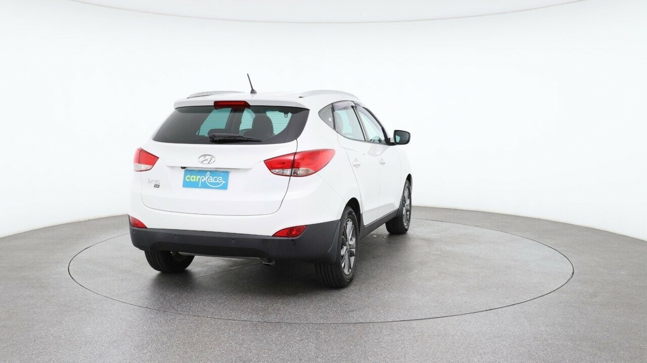 Hyundai Ix35 image 3