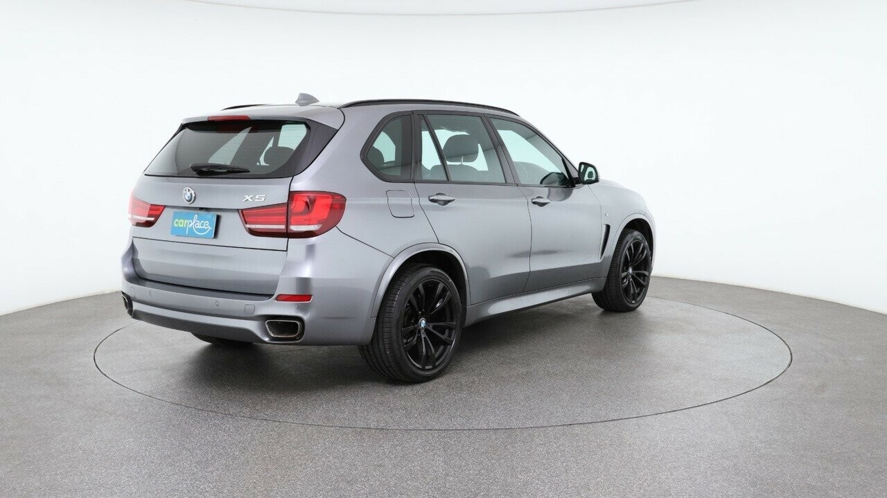 BMW X5 image 4