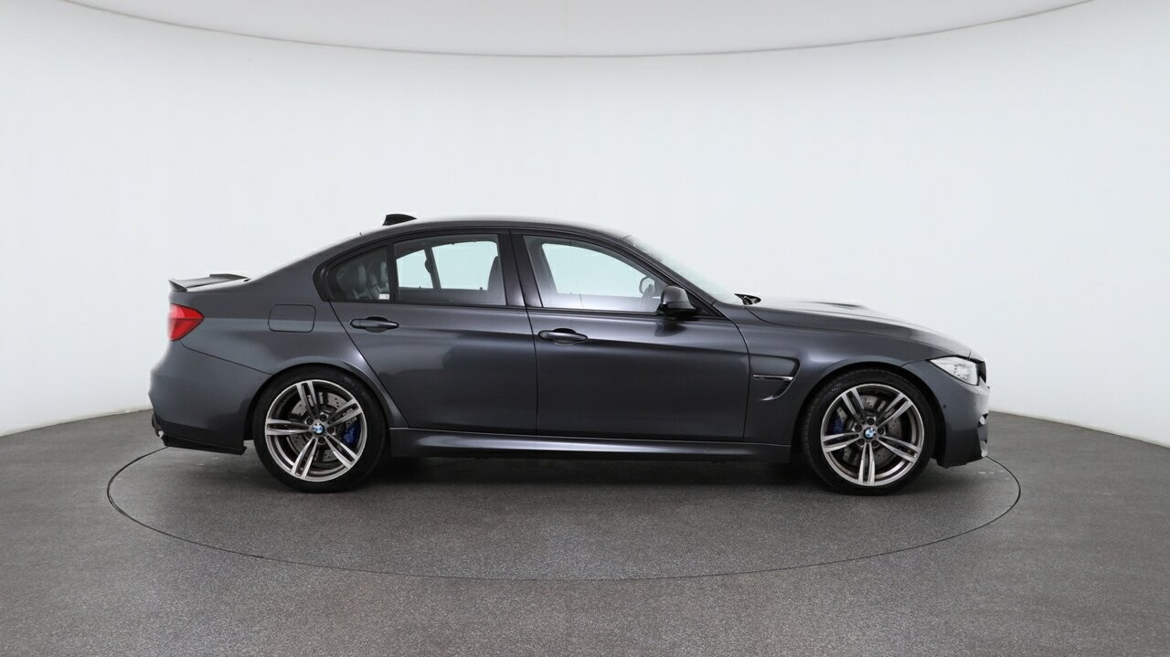 BMW M3 image 3