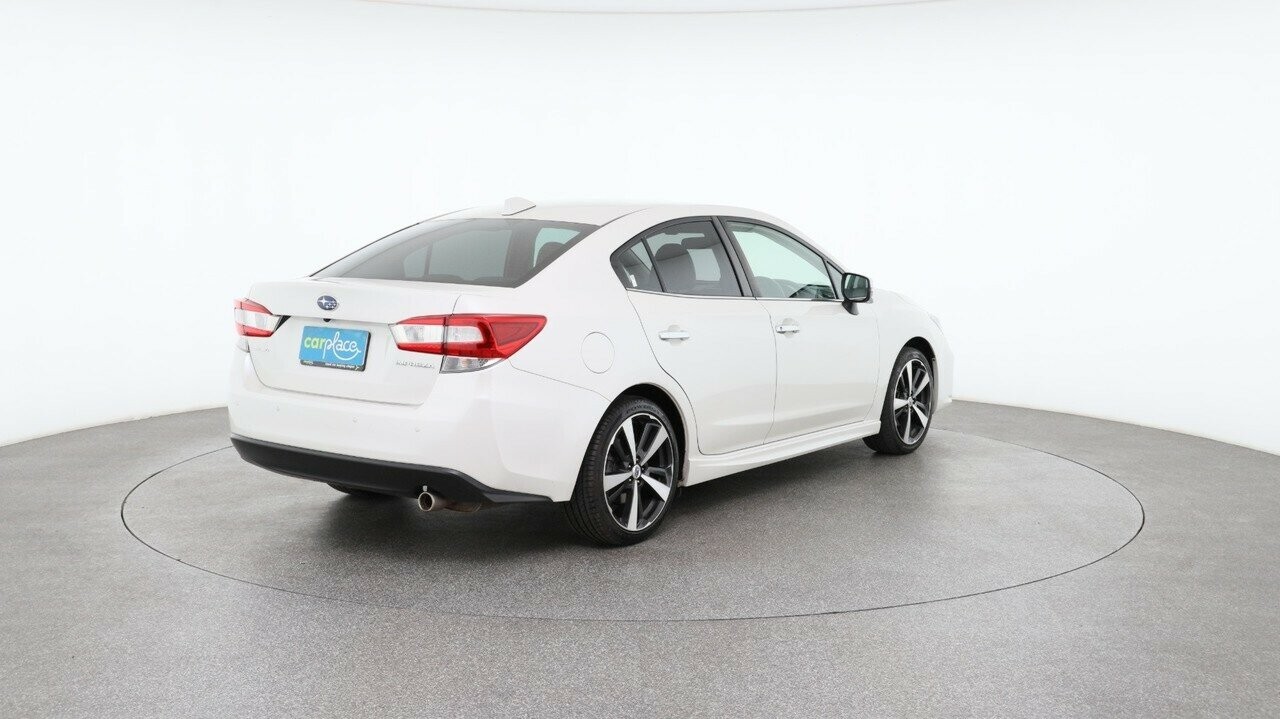 Subaru Impreza image 4