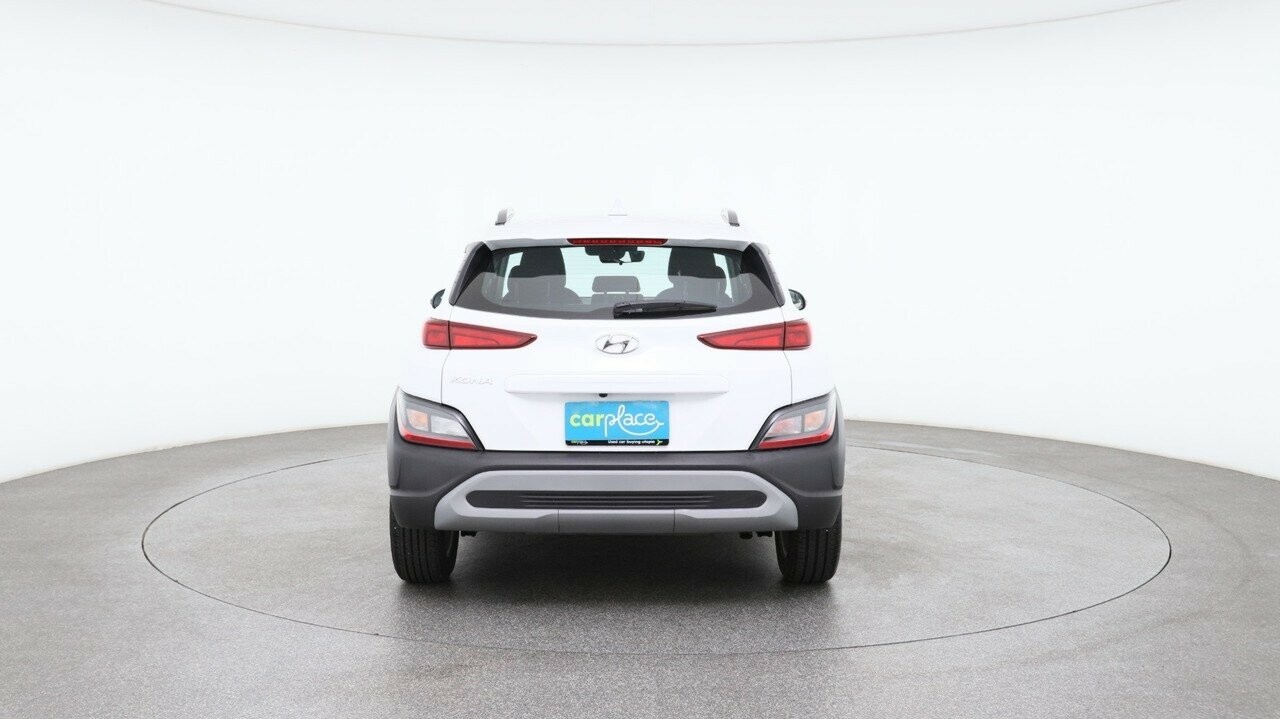 Hyundai Kona image 2
