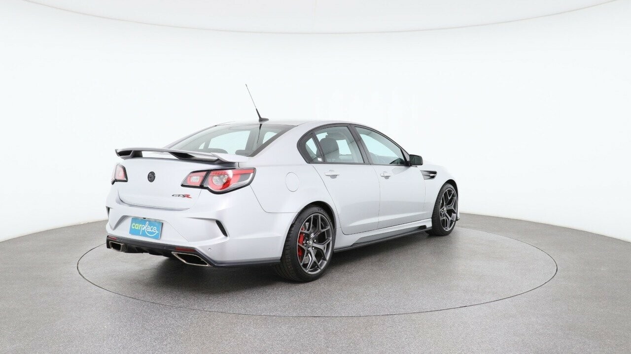 Holden Special Vehicles Gts image 4