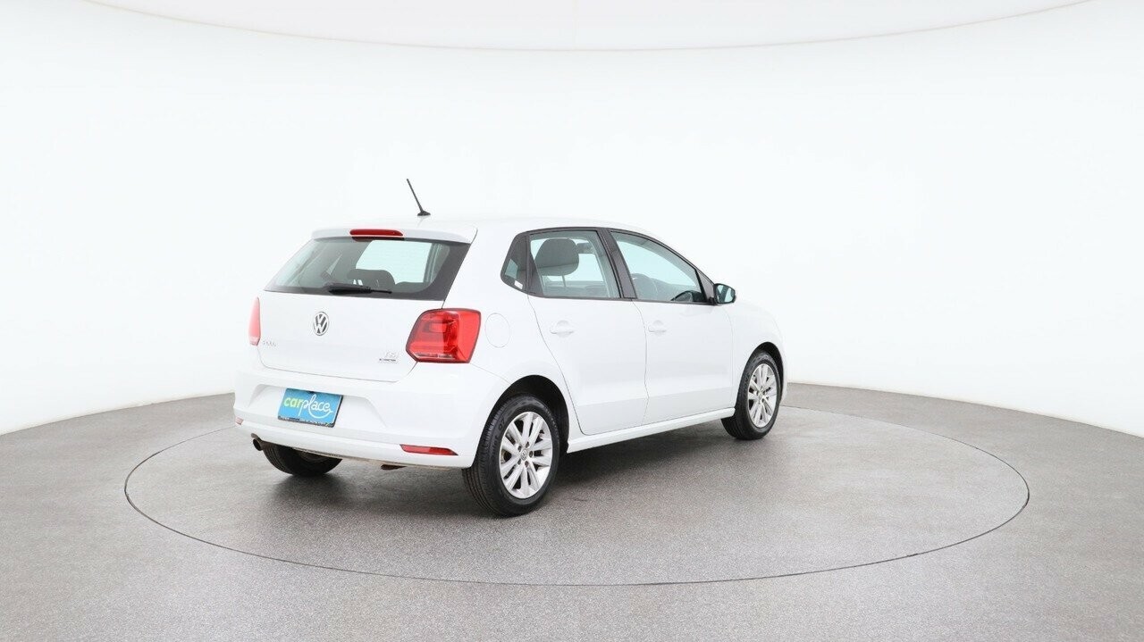 Volkswagen Polo image 4