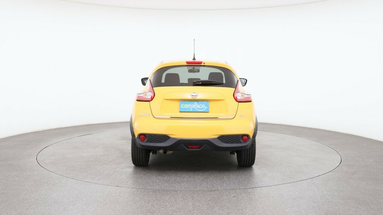 Nissan Juke image 2