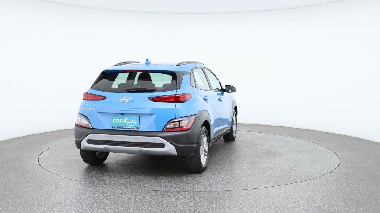 Hyundai Kona image 3