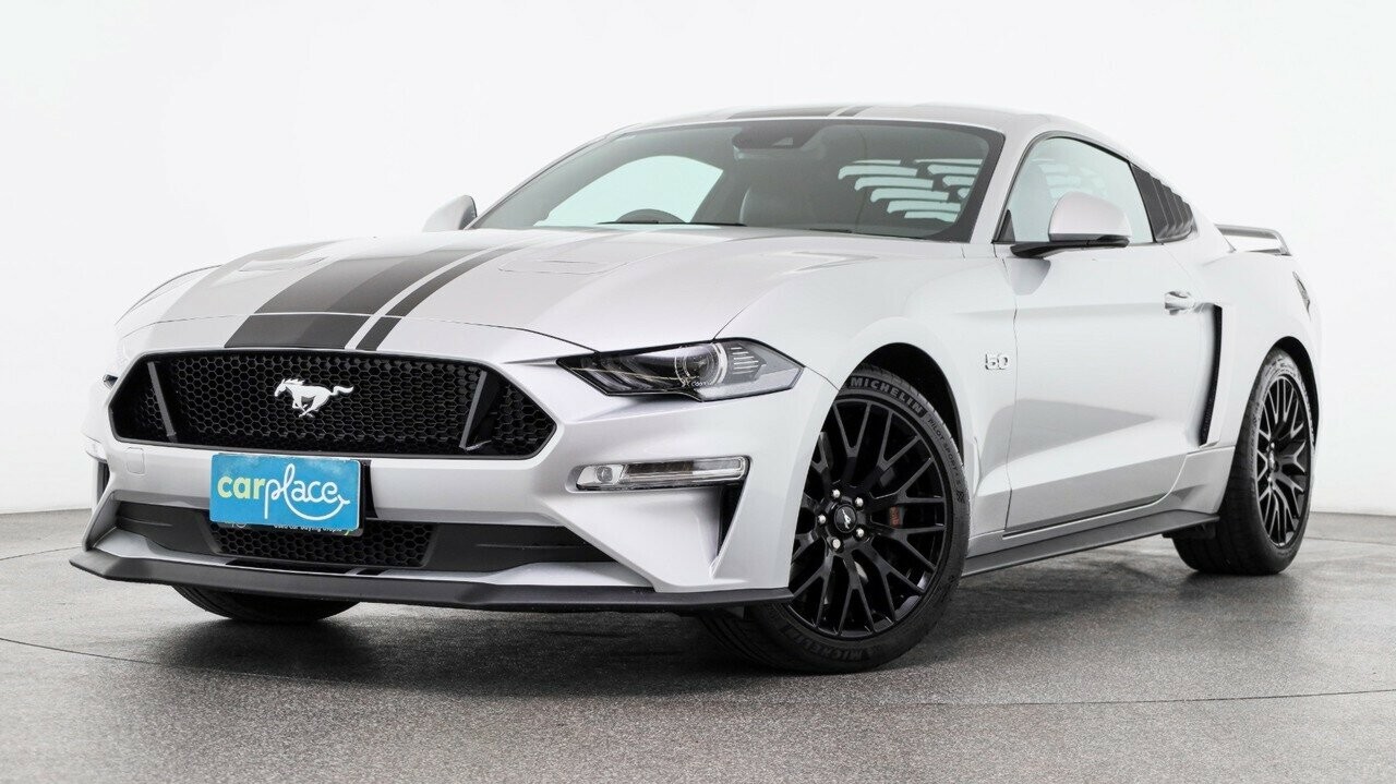 Ford Mustang image 1