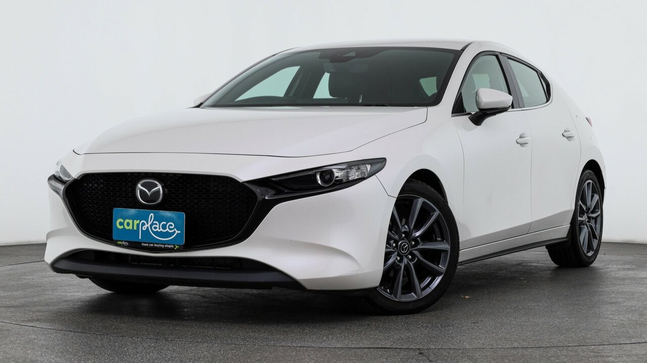 Mazda 3 image 1