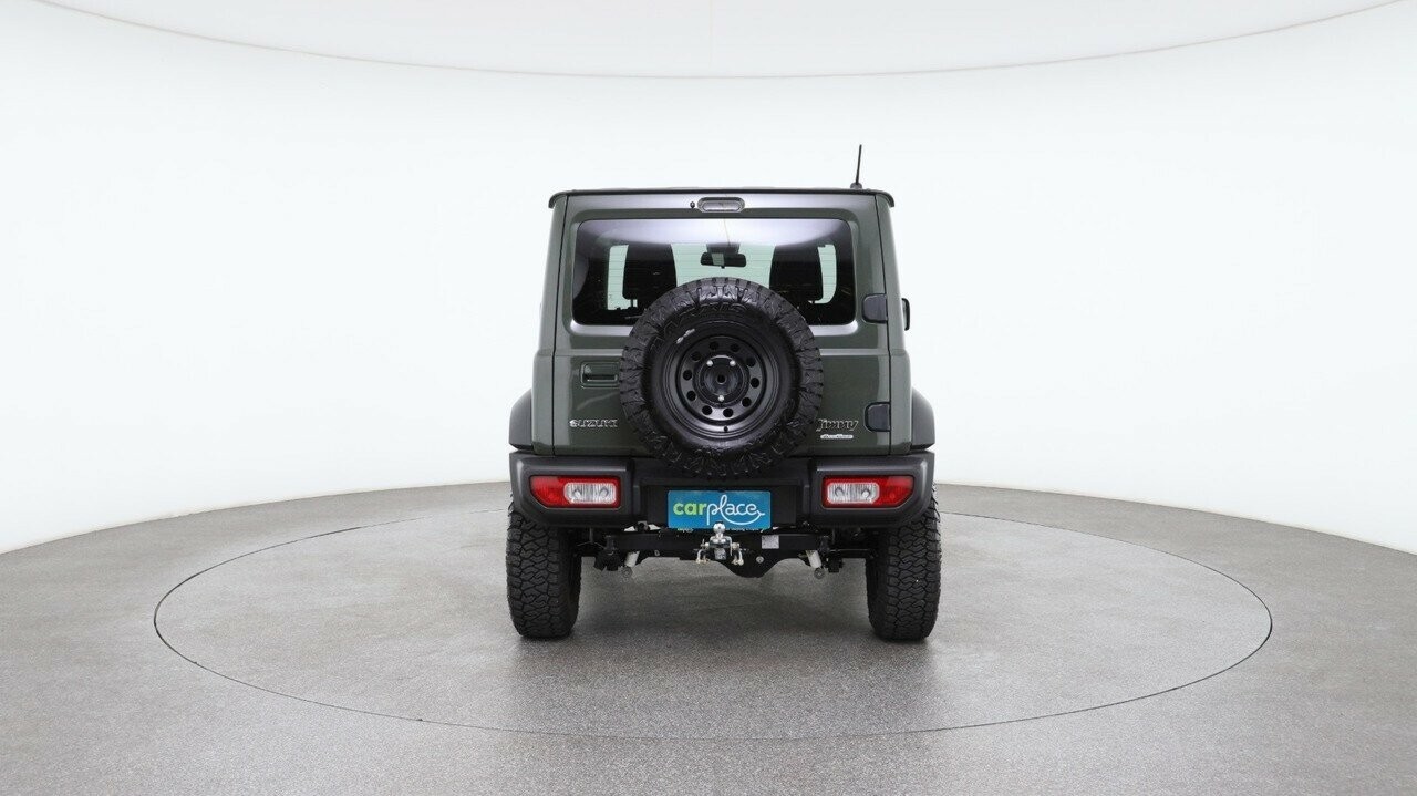 Suzuki Jimny image 2