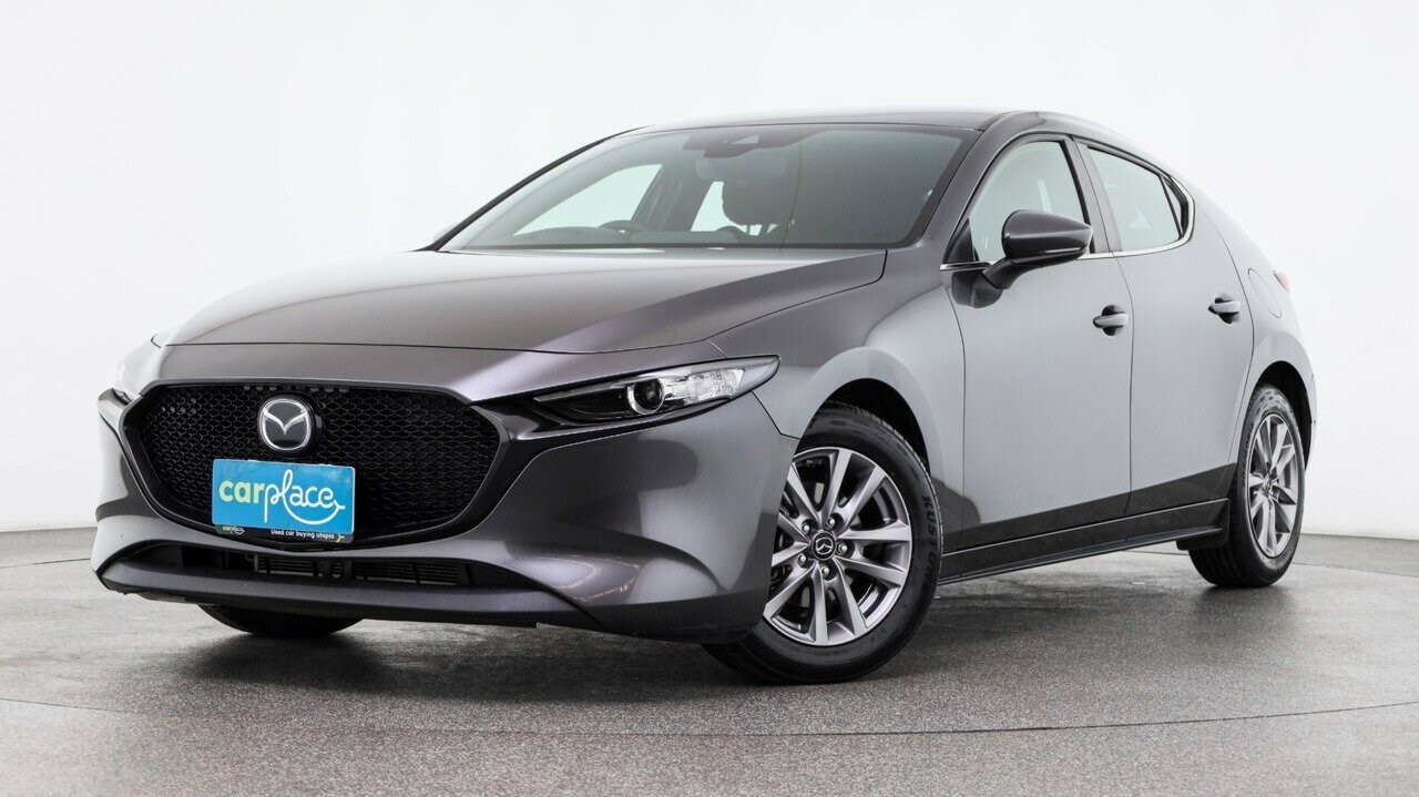 Mazda 3 image 1