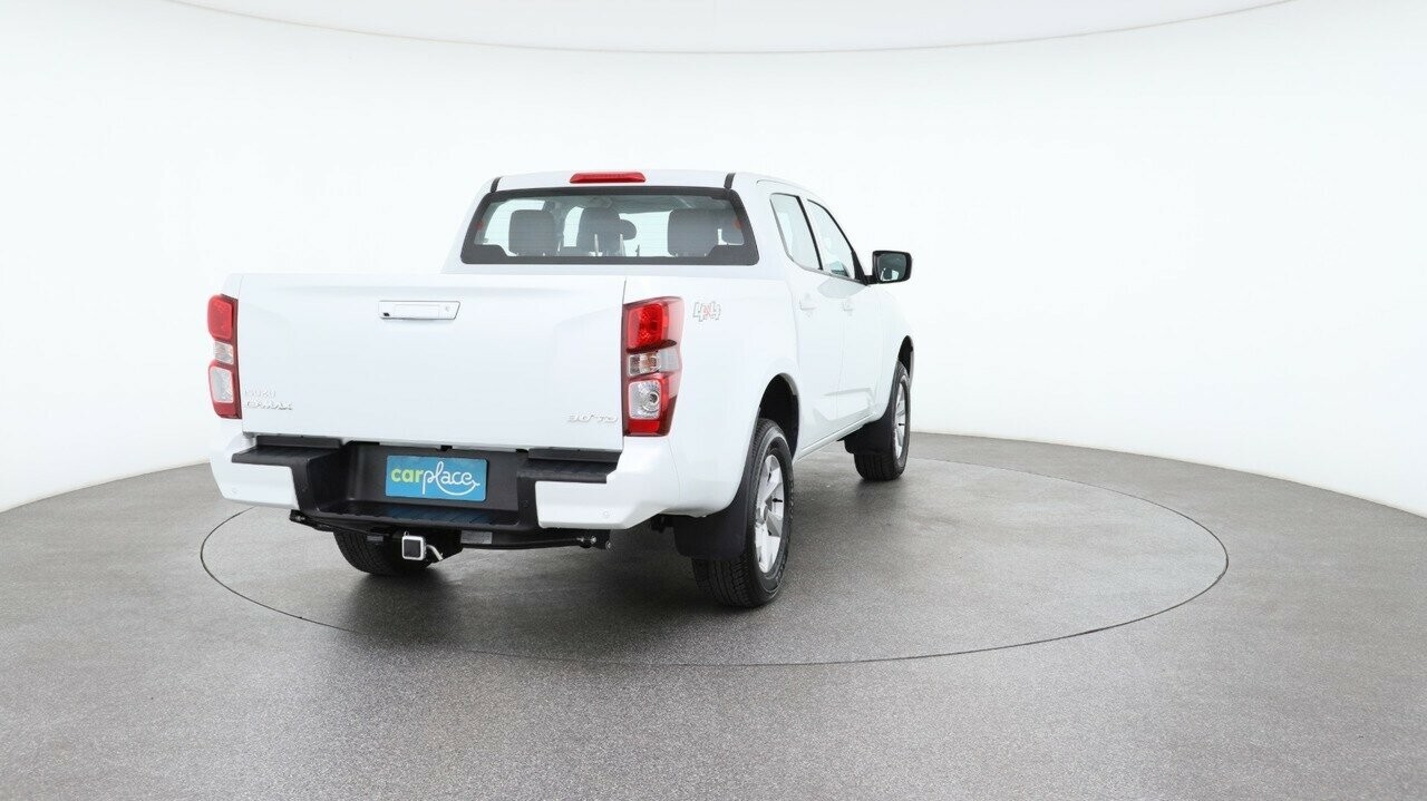 Isuzu D-max image 3