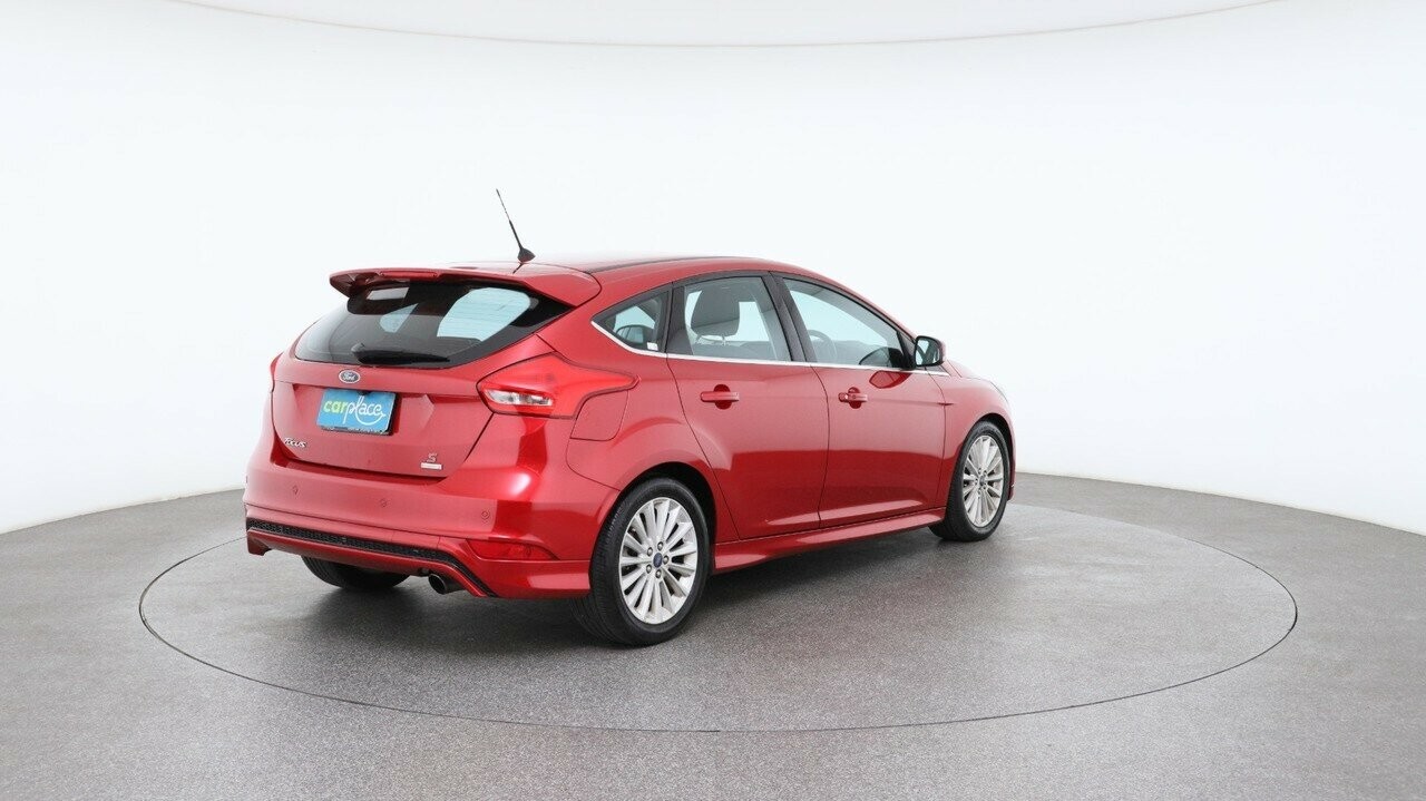 Ford Focus image 4