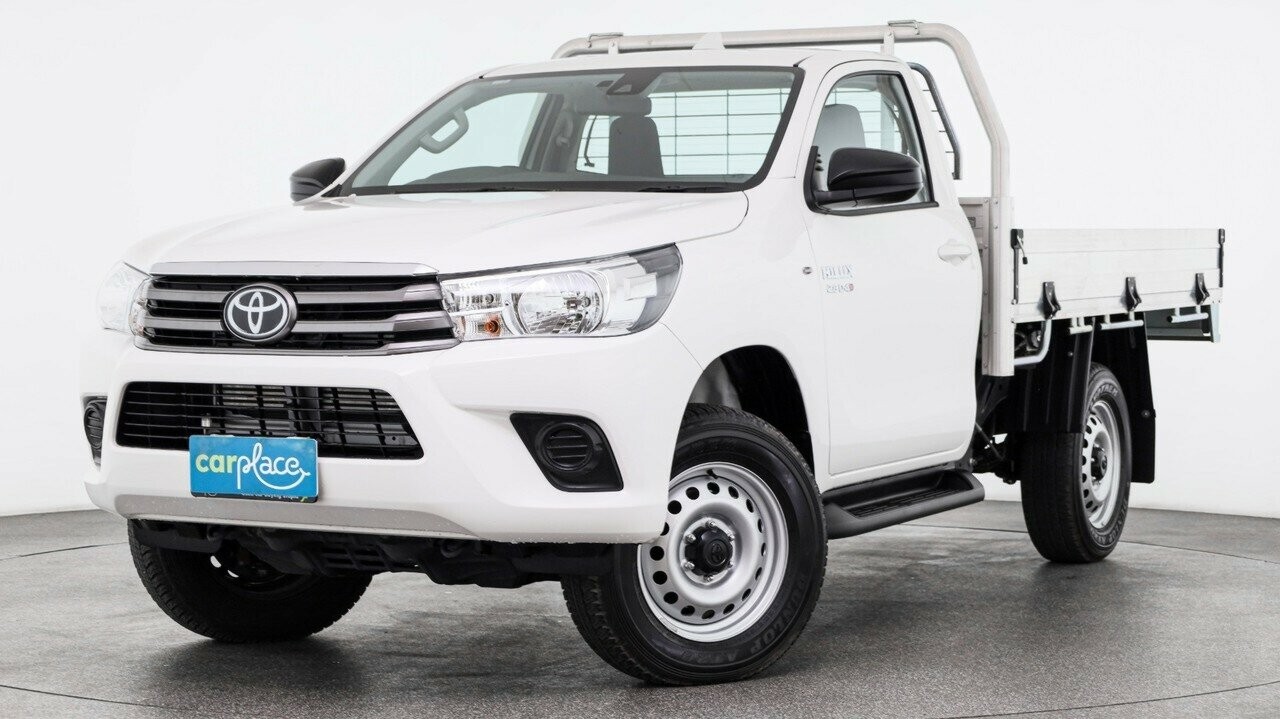 Toyota Hilux image 1