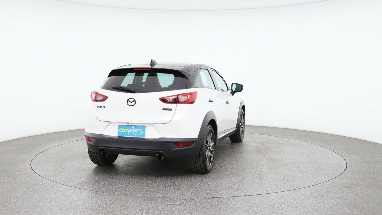 Mazda Cx-3 image 3