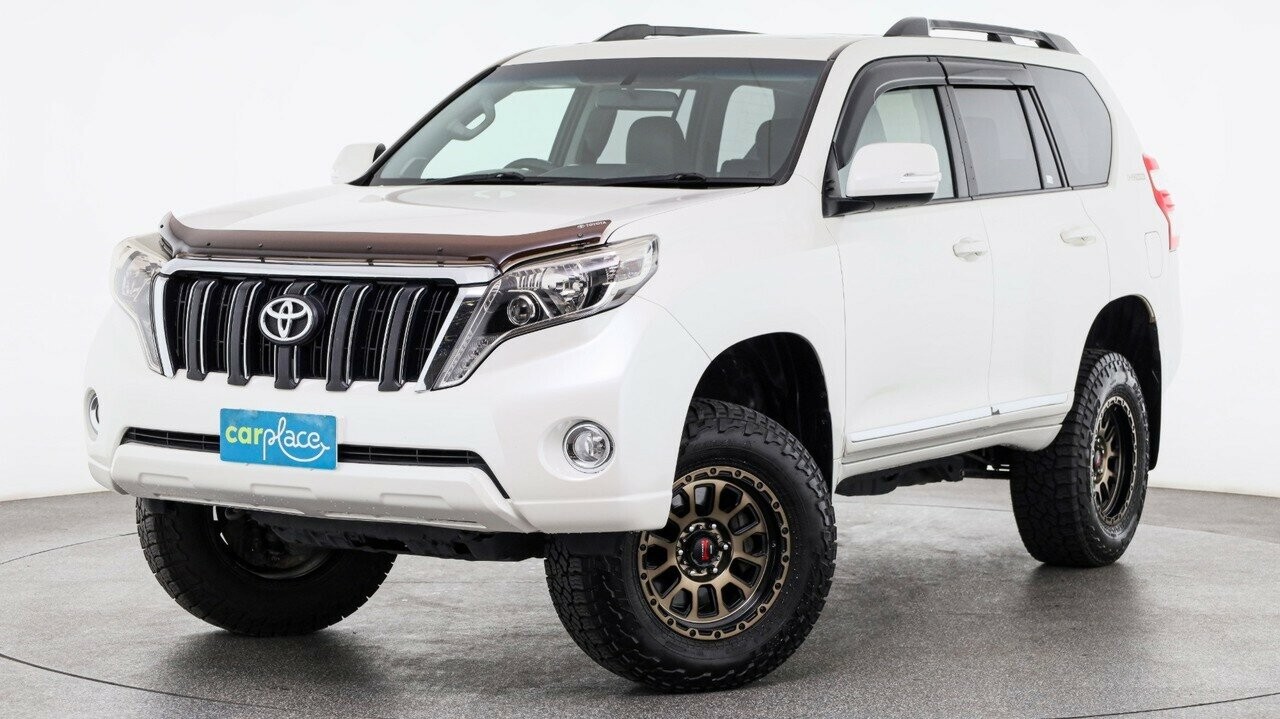 Toyota Landcruiser Prado image 1
