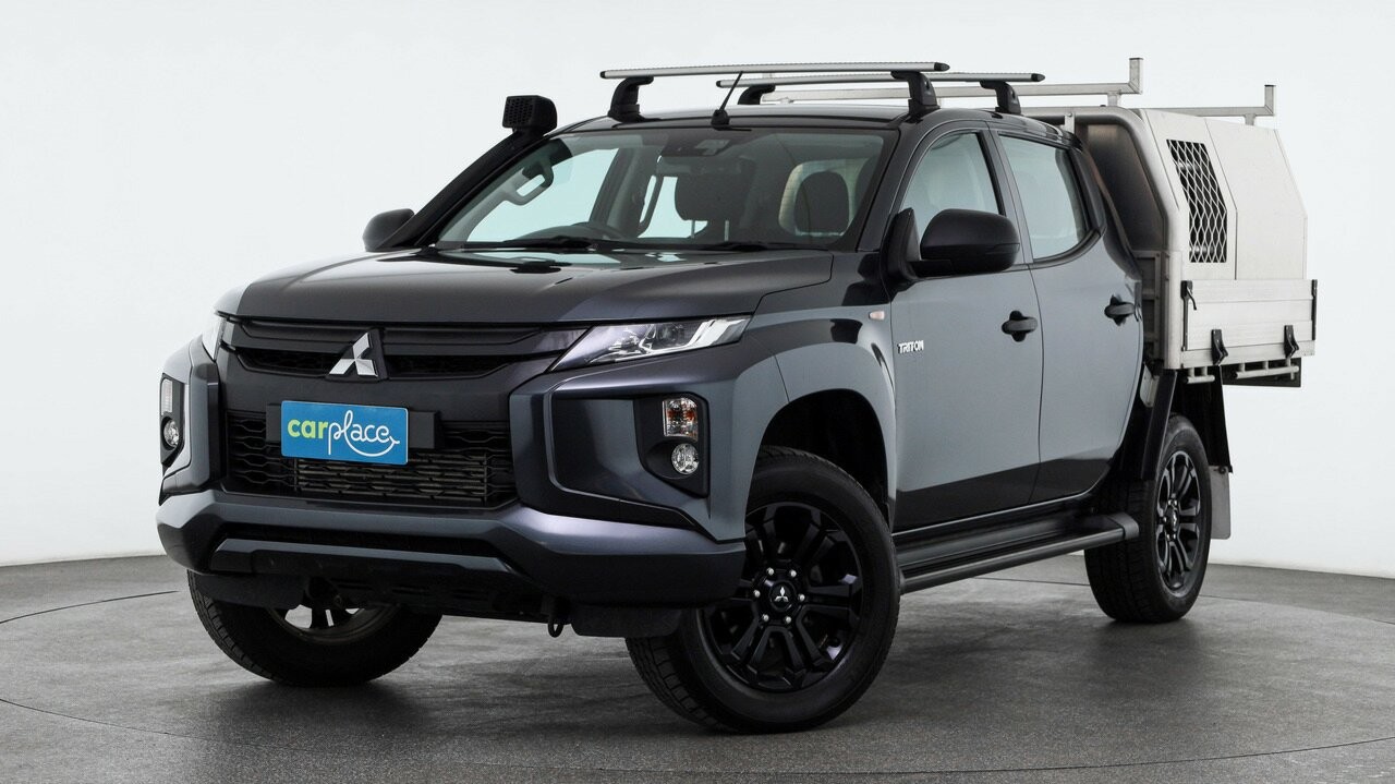 Mitsubishi Triton image 1