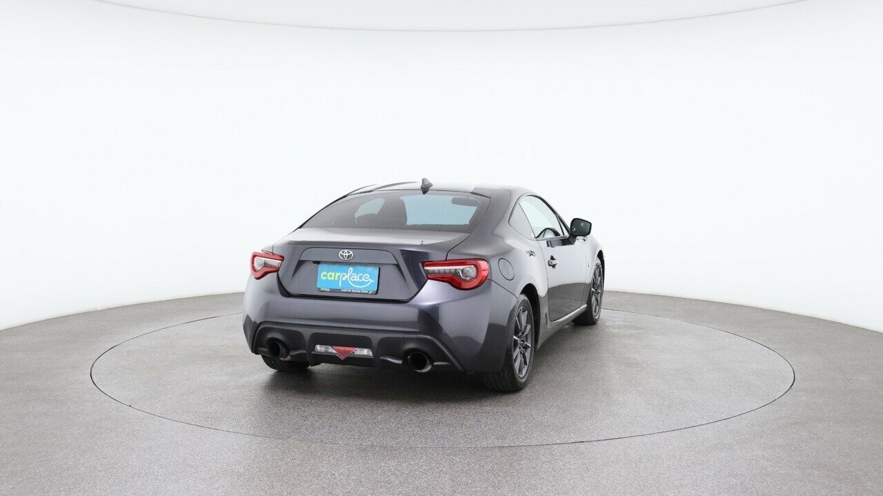 Toyota 86 image 3