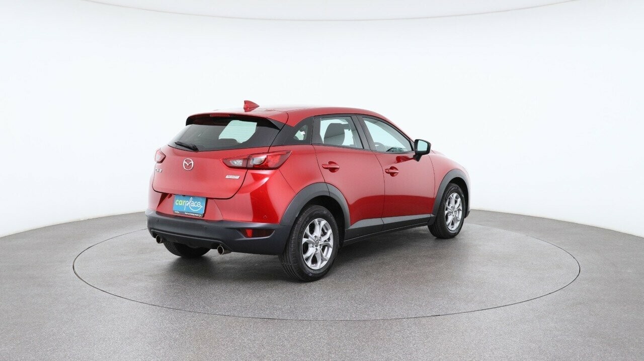 Mazda Cx-3 image 4