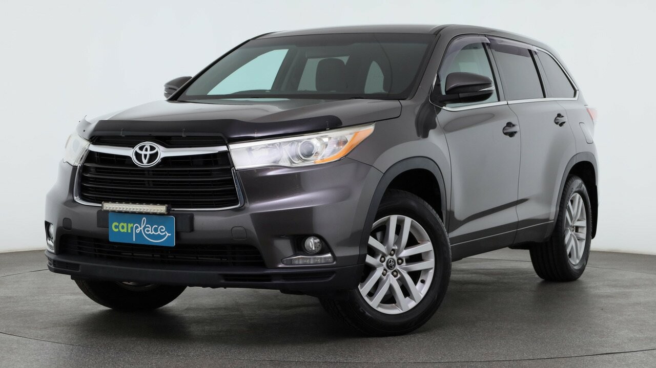Toyota Kluger image 1