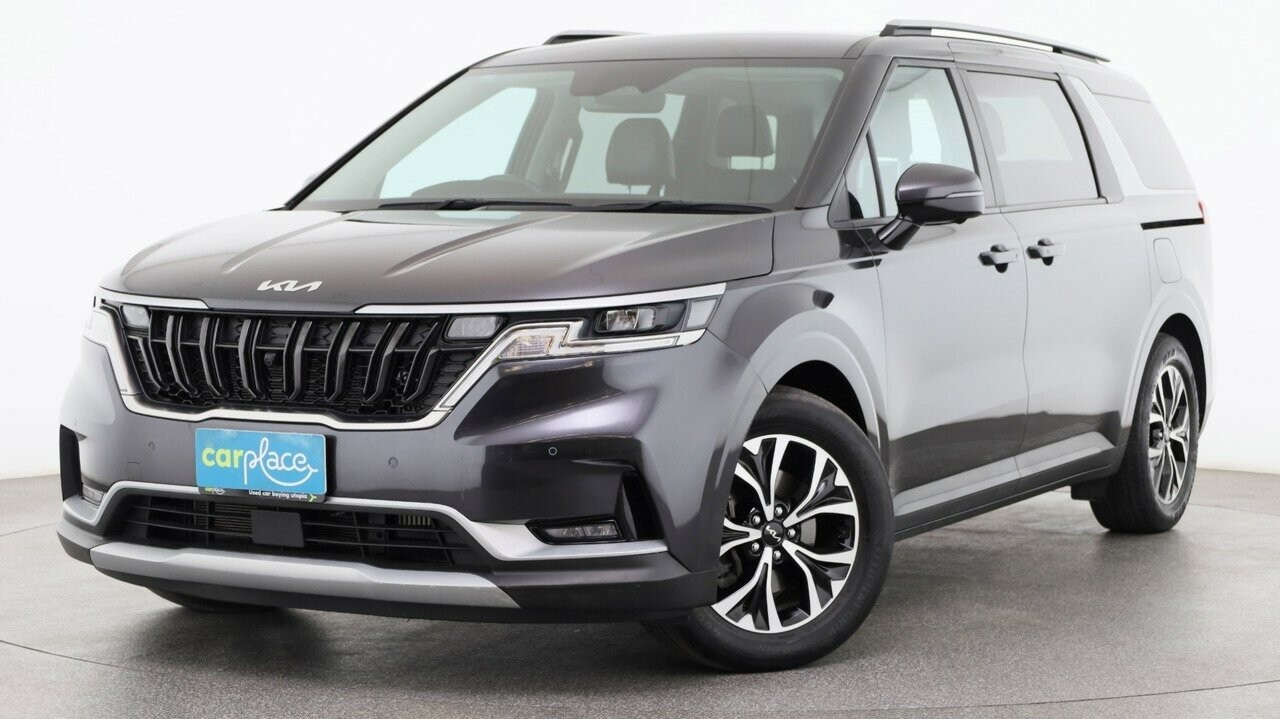Kia Carnival image 1